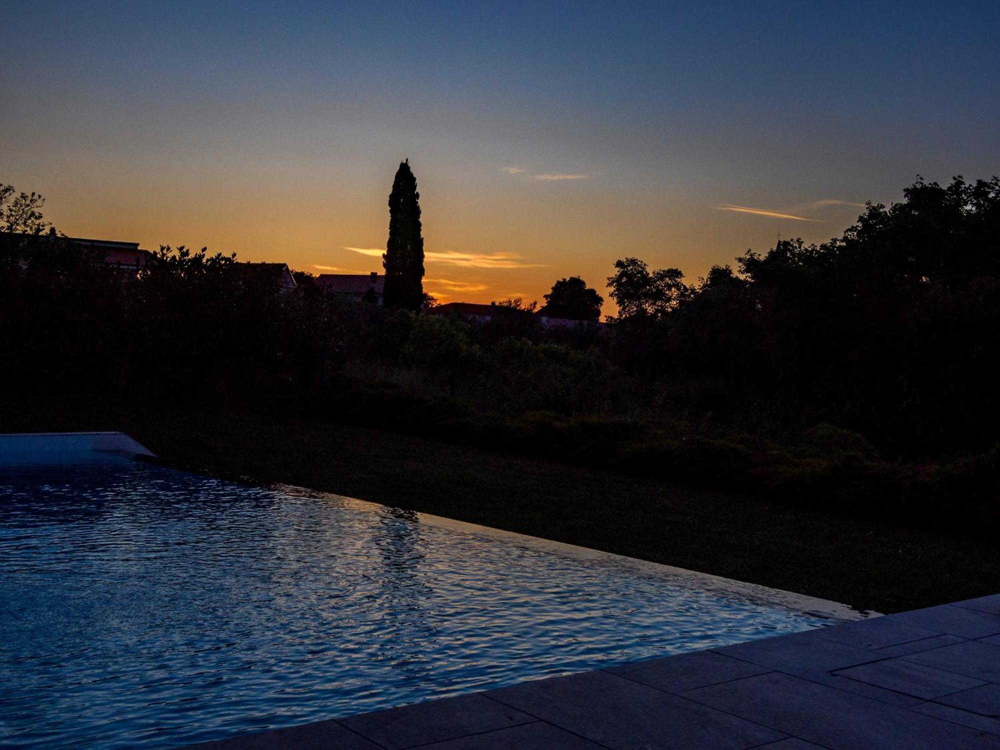 Sea View Villa Sun Sea & Fire Krnica Buitenkant foto